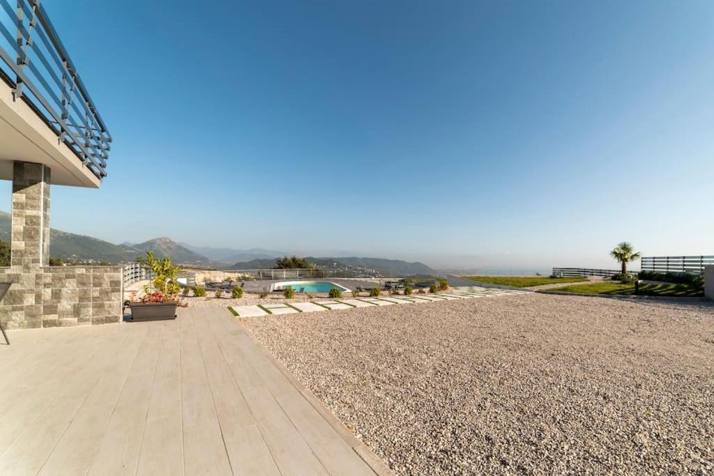 Appartamento Emma Con Piscina - Vista Mare"Tenuta Croce" Salerno Exterior foto
